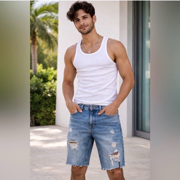 NWT 3 pairs of Men's Casual Denim Shorts - Picture 9 of 12